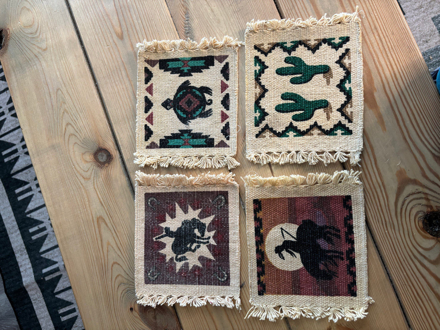 *VINTAGE* SOUTHWESTERN MUG RUG COASTERS