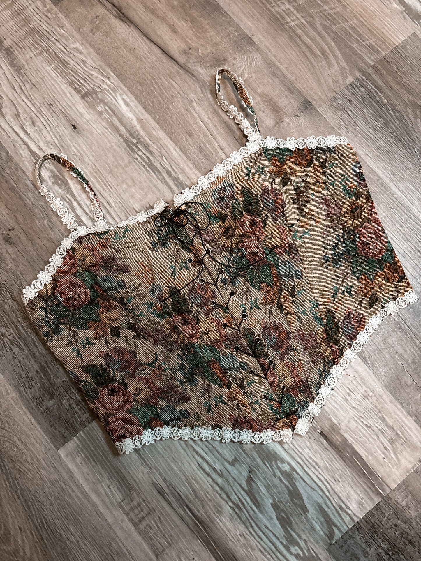 FLORAL TAPESTRY AND LACE CORSET TOP