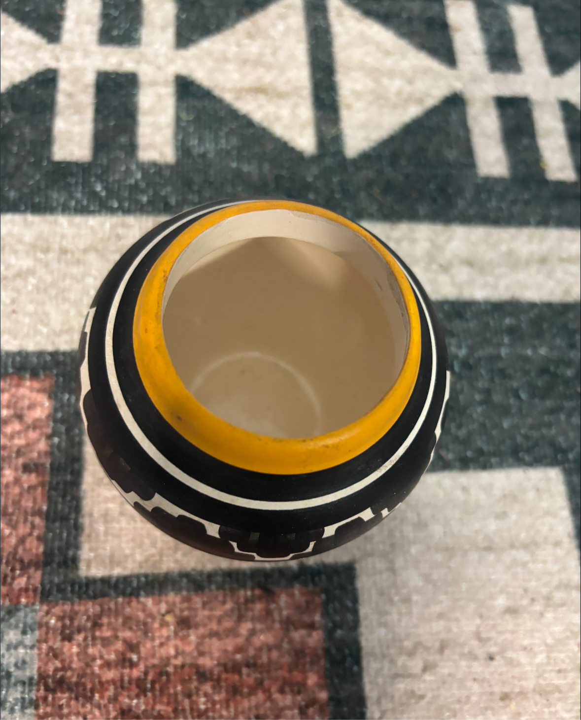 DINÈ CACTUS HANDPAINTED POTTERY SMALL VASE *VINTAGE*