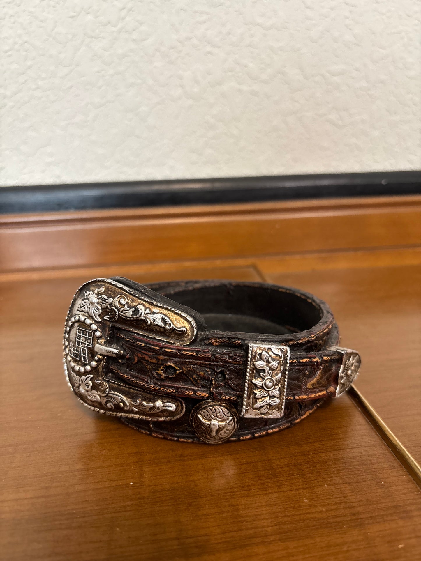BELT TRINKET DISH