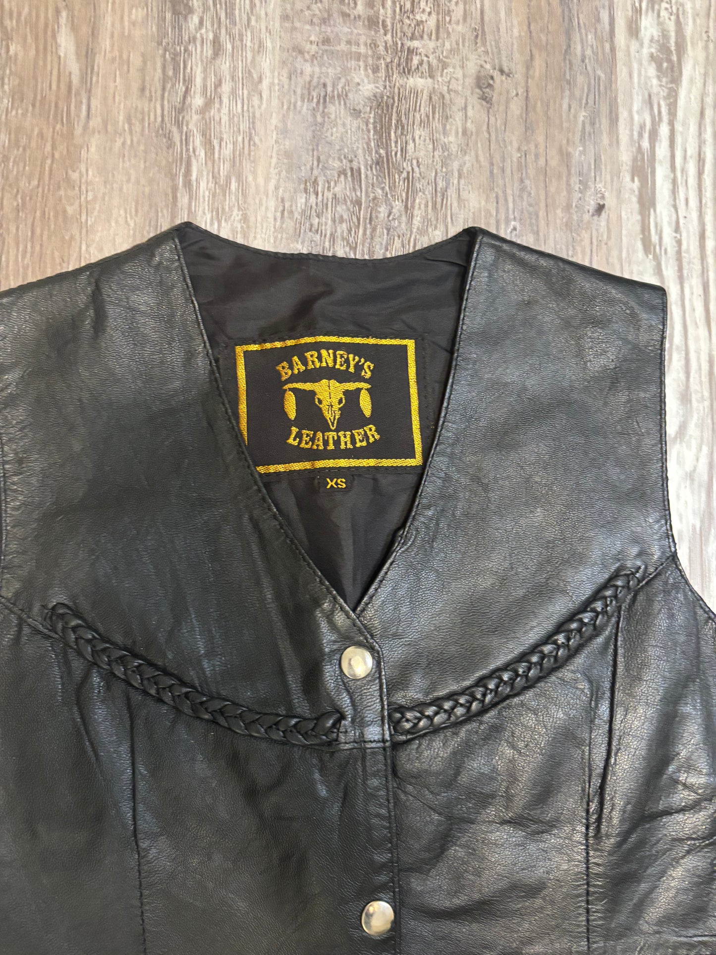 CONCHO BLACK LEATHER BIKER VEST *VINTAGE*