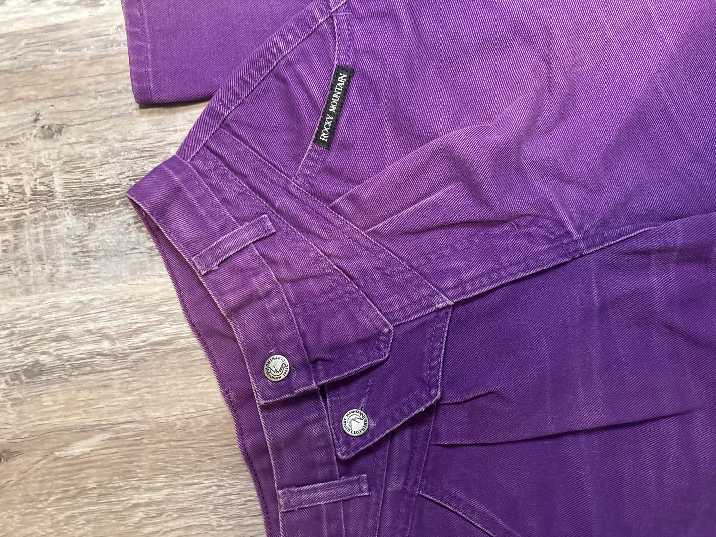 23" PURPLE ROCKIES BAREBACK JEANS *VINTAGE*