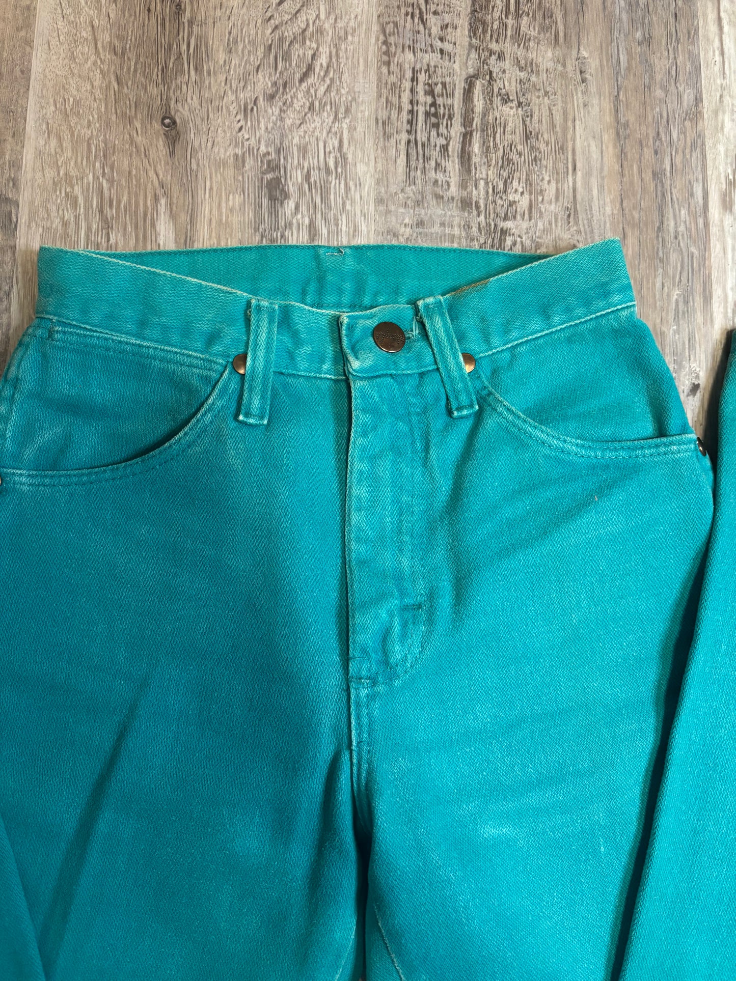 23" TURQUOISE WRANGLER JEANS *VINTAGE*