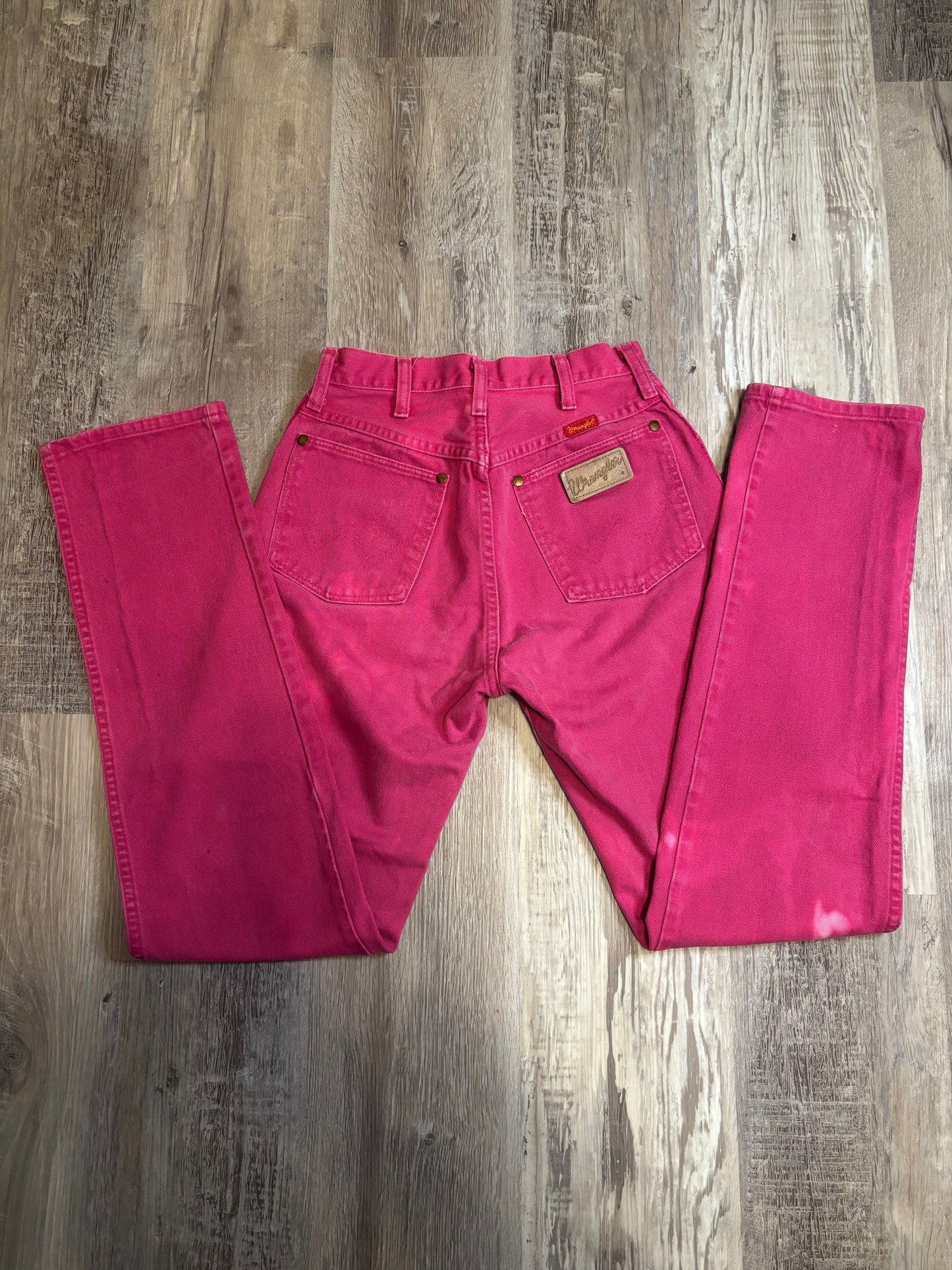 26" BLEACHED/DISTRESSED PINK PINK WRNAGLER JEANS *VINTAGE*