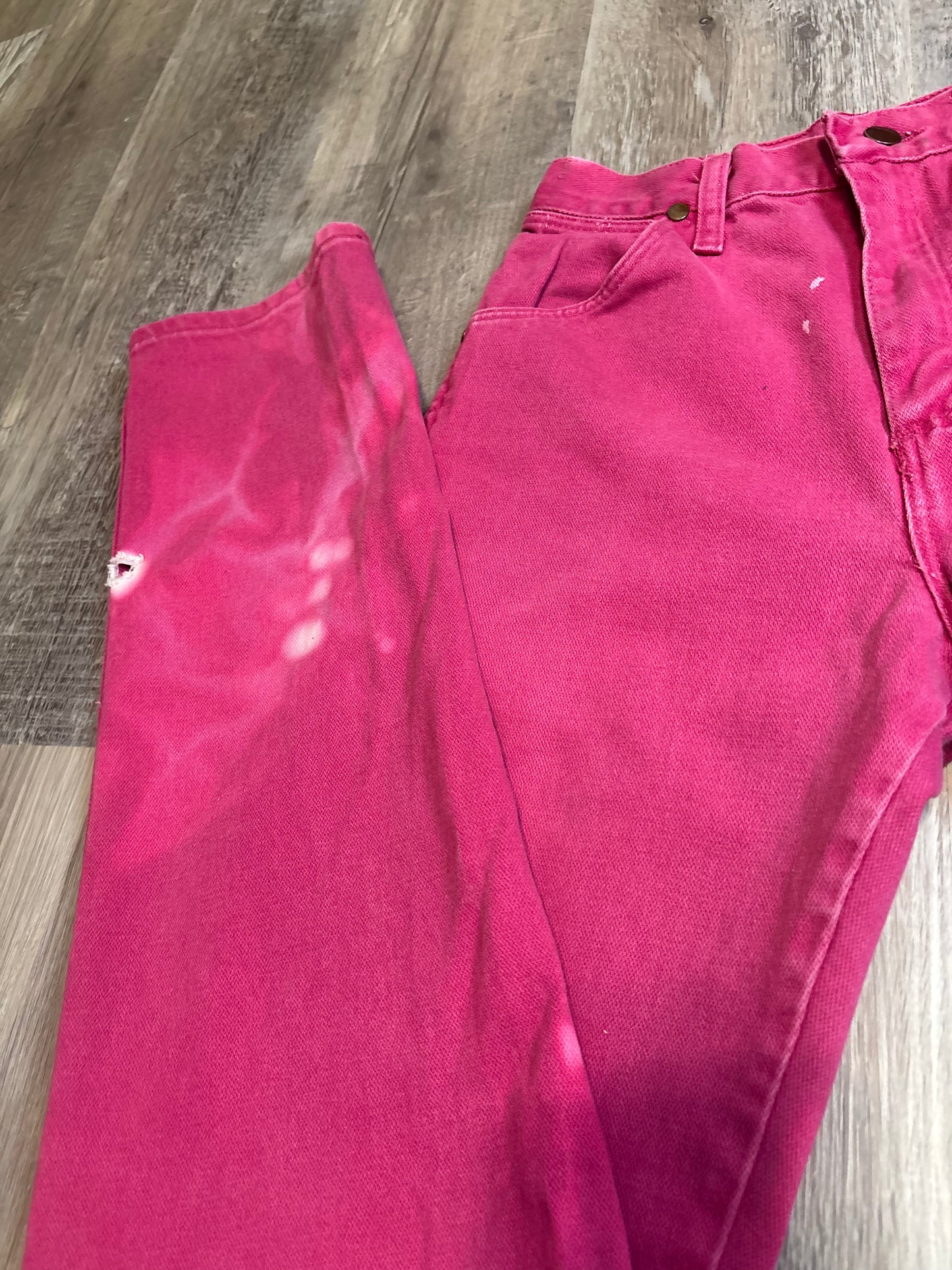 26" BLEACHED/DISTRESSED PINK PINK WRNAGLER JEANS *VINTAGE*