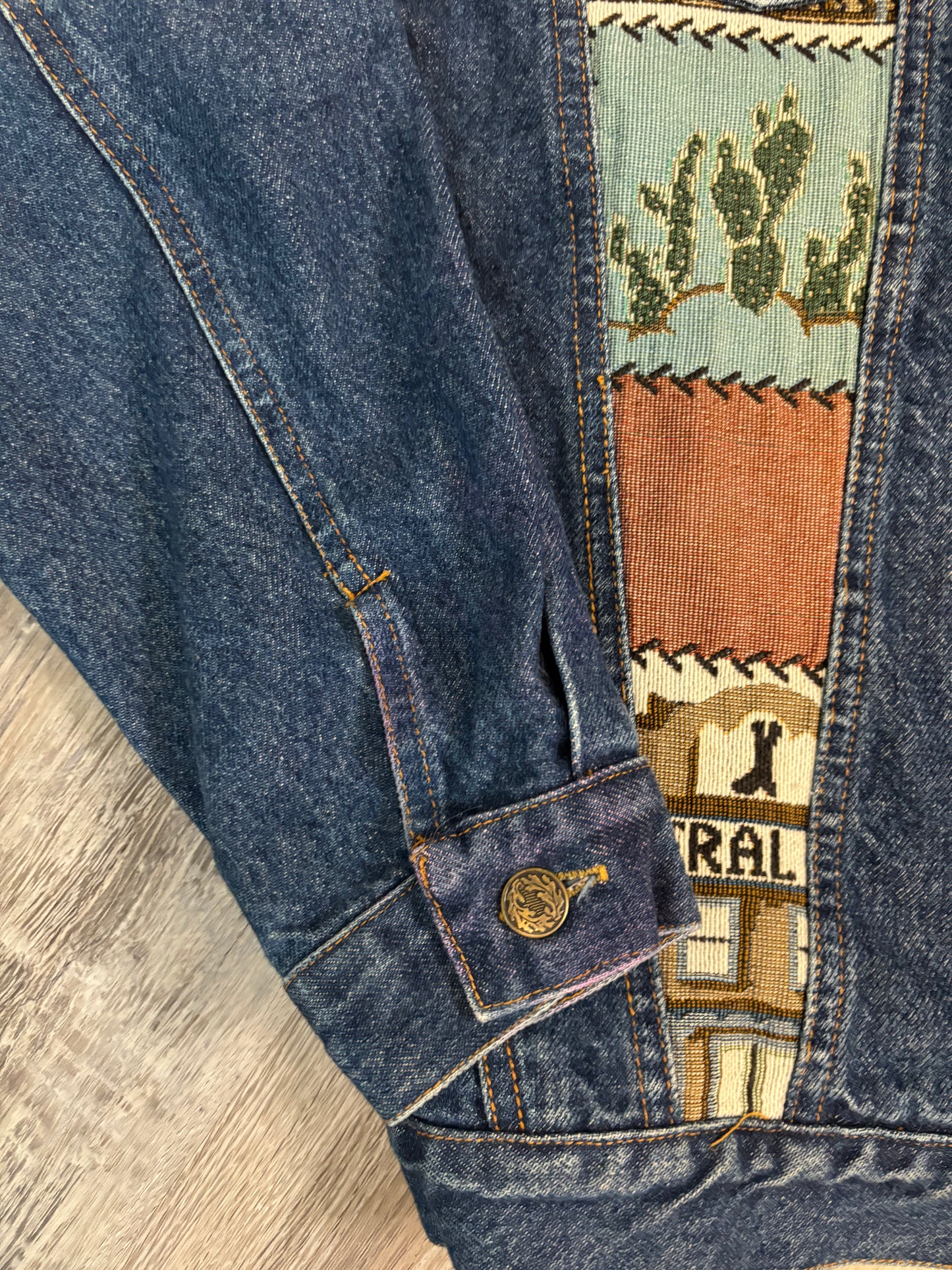 GHOST TOWN TAPESTRY NADIA DENIM JACKET *VINTAGE*