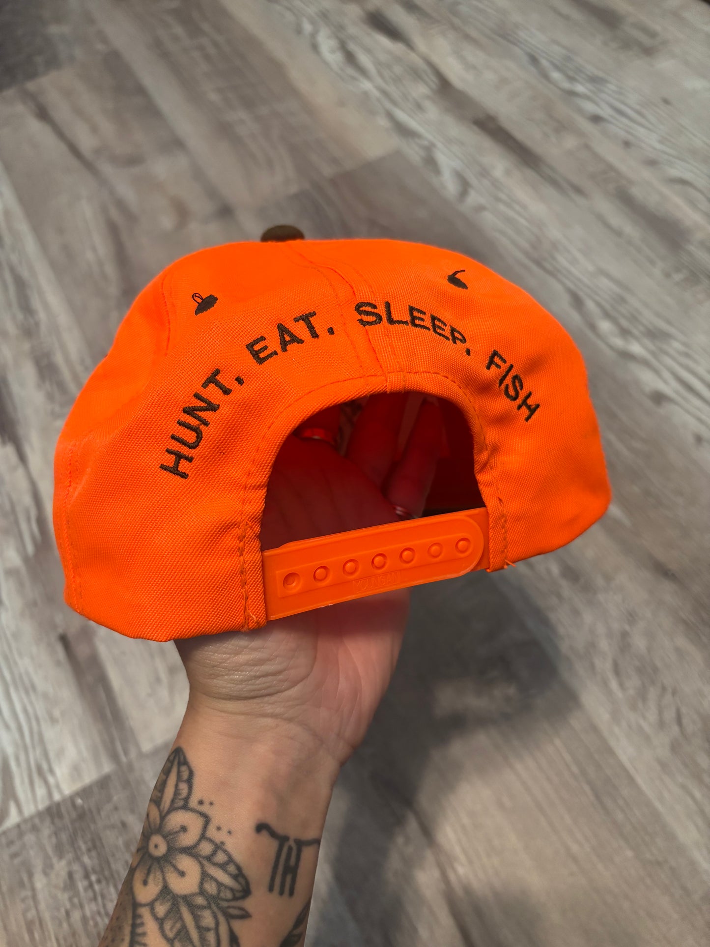 SCENIC MESA RANCH TRUCKER SNAPBACK HAT