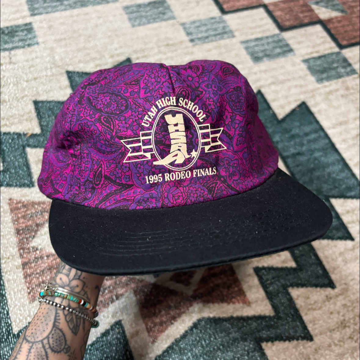PURPLE UHSRA 1995 RODEO FINALS TRUCKER SNAPBACK HAT *VINTAGE*